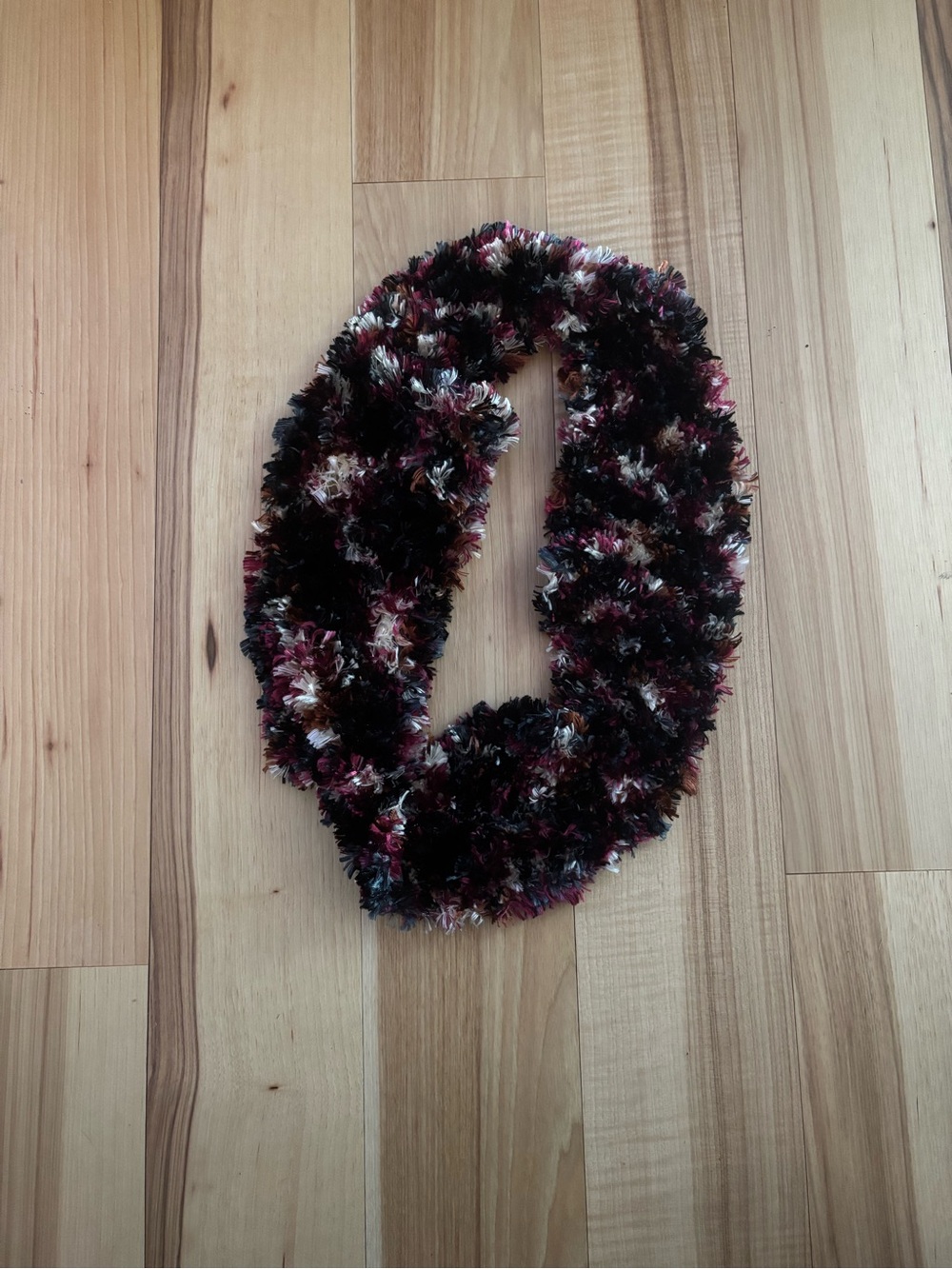 Cozy Multicolor Fuzzy Infinity Scarf - Black & Pink